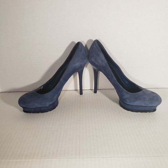 Women's BCBGMAXAZRIA Haile 5in Suede Pumps - Picture 2 of 7